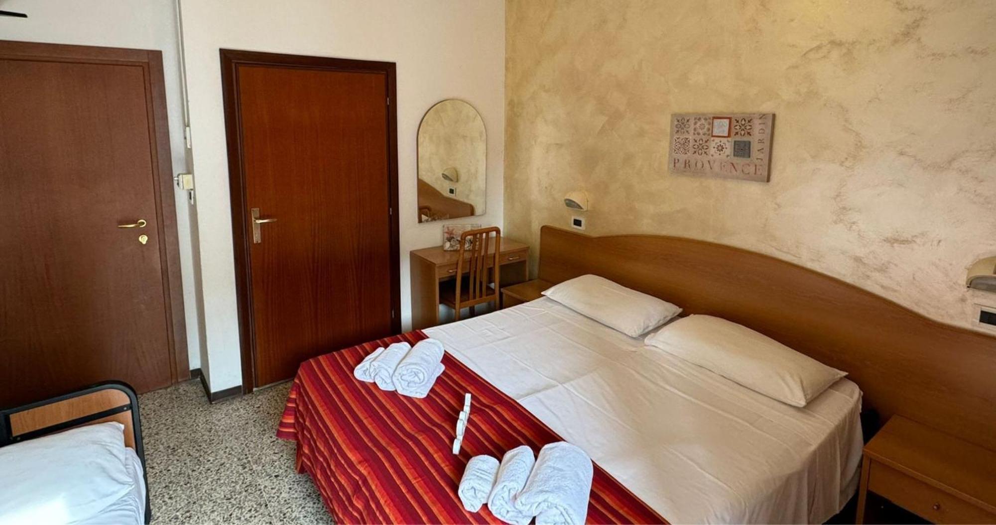 Hotel Caruso Rimini Ngoại thất bức ảnh