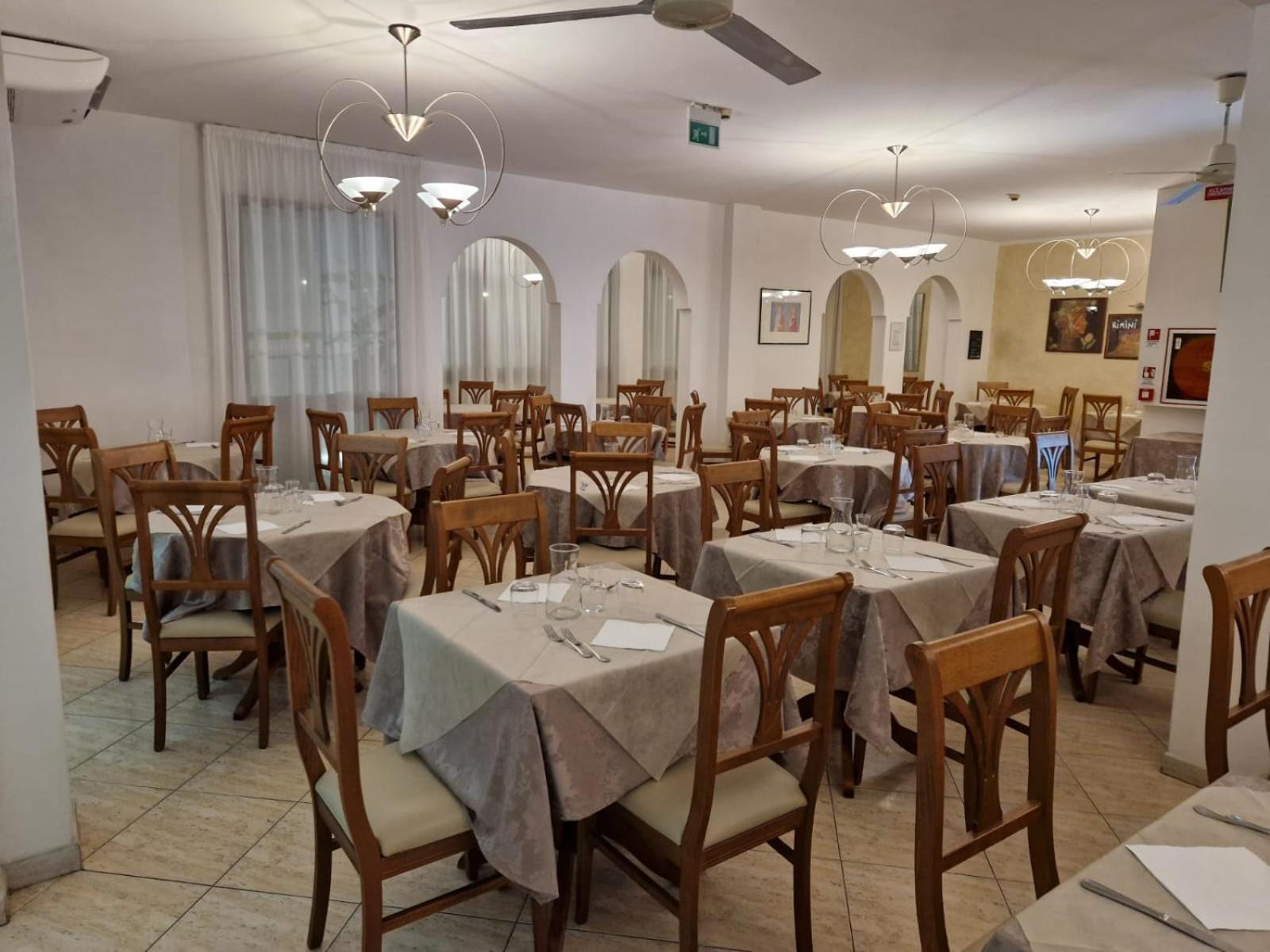 Hotel Caruso Rimini Ngoại thất bức ảnh