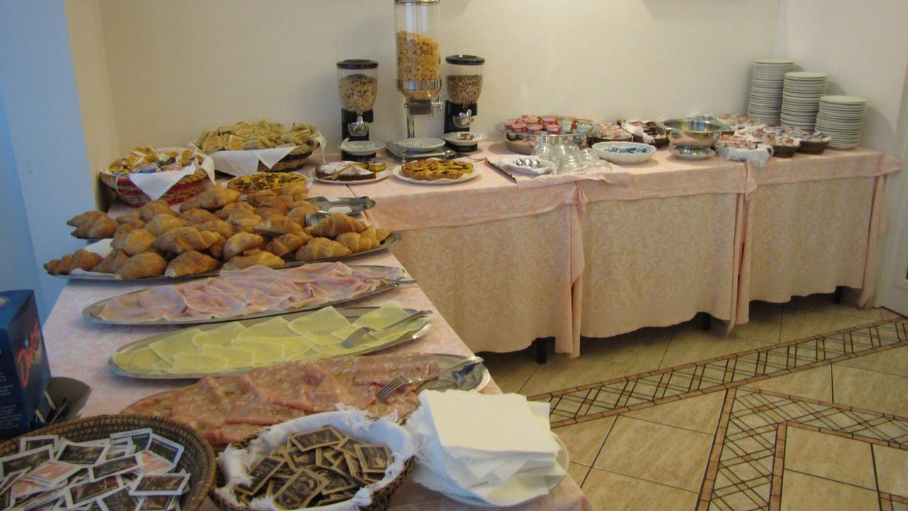 Hotel Caruso Rimini Ngoại thất bức ảnh